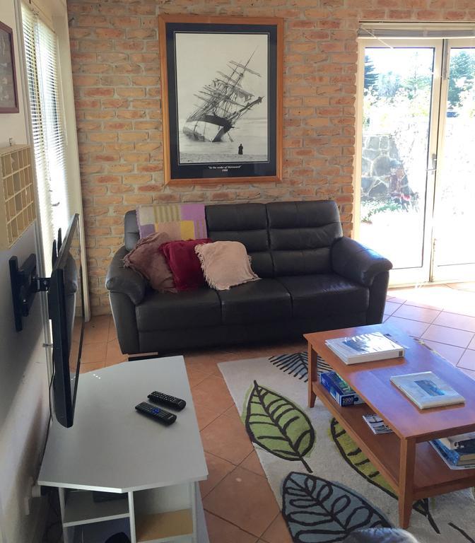 Dockside Waterfront Indulgence Villa Port Fairy Bagian luar foto